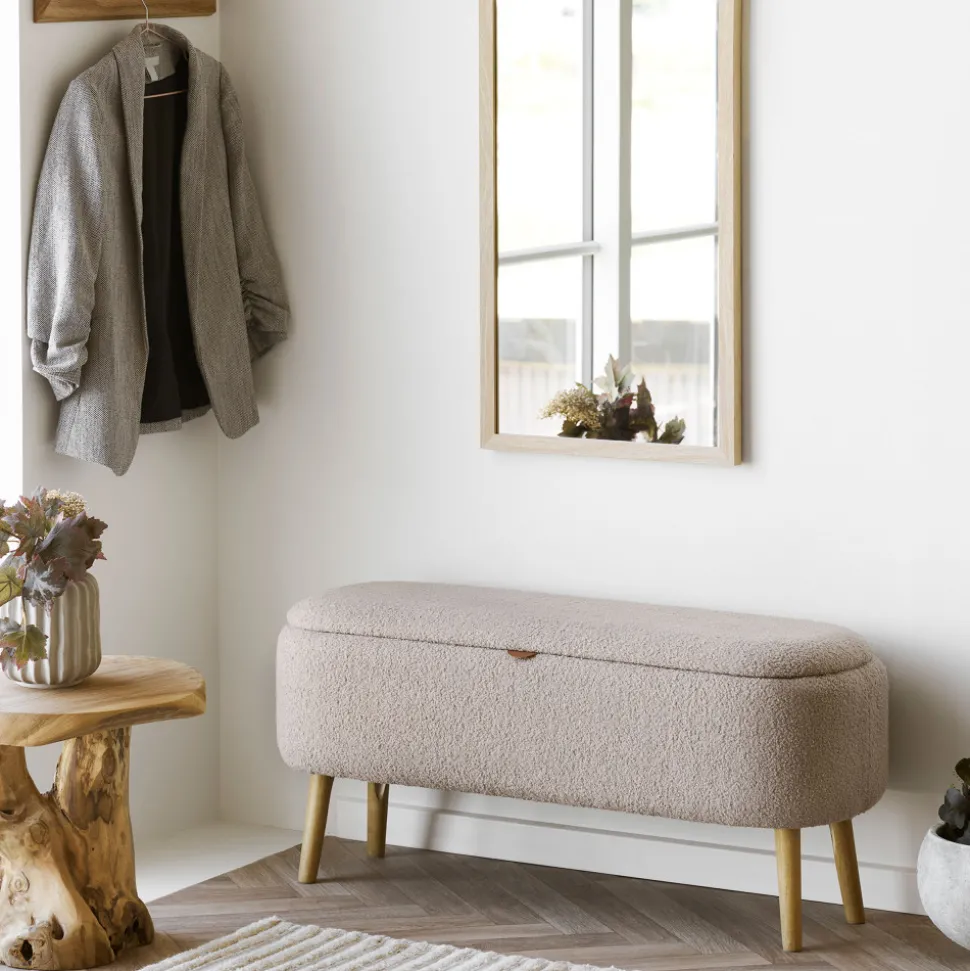 HARLOW Banc coffre en tissu bouclette et bois L95cm