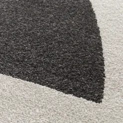 LÉO II Tapis contemporain à motif géométrique